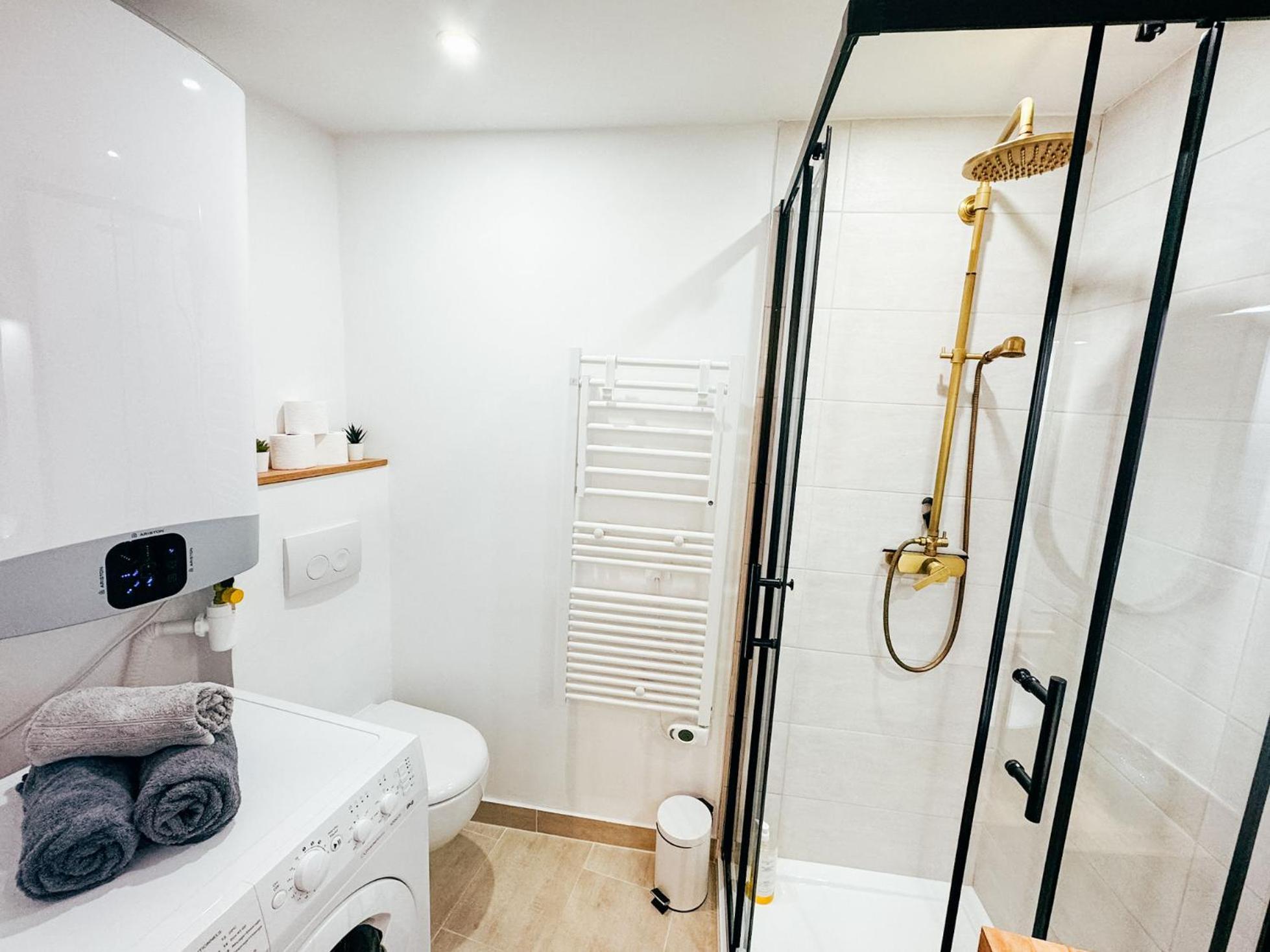 Studio Cozy Centre Avec Parking Grasse Luaran gambar